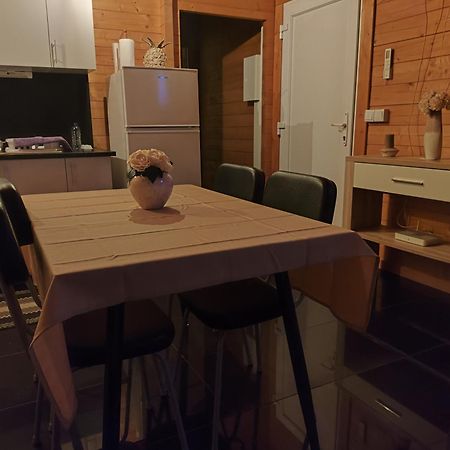 Mondalva Guesthouse Sao Pedro de Alva Eksteriør billede
