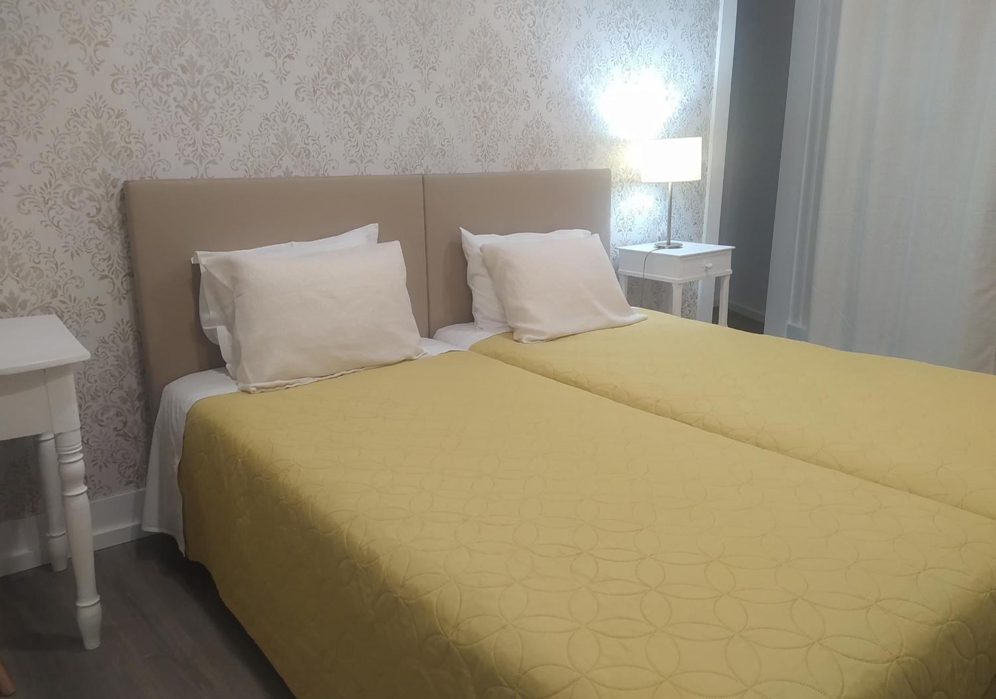 Mondalva Guesthouse Sao Pedro de Alva Eksteriør billede